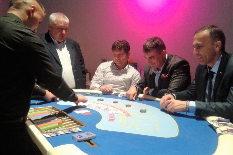 Casino night firemný večierok Interport 2016