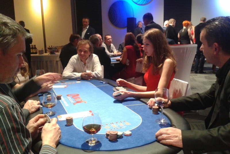 Casino night firemný večierok Interport 2016