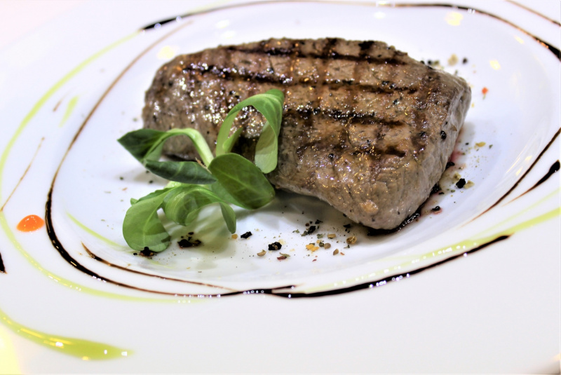 Reštaurácia / Reštaurácia Reštaurácia / Reštaurácia