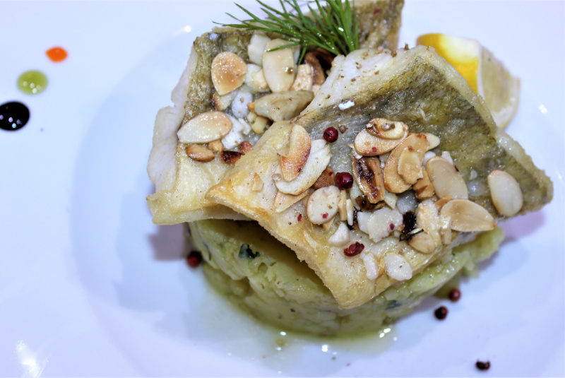 Reštaurácia / Reštaurácia Reštaurácia / Reštaurácia