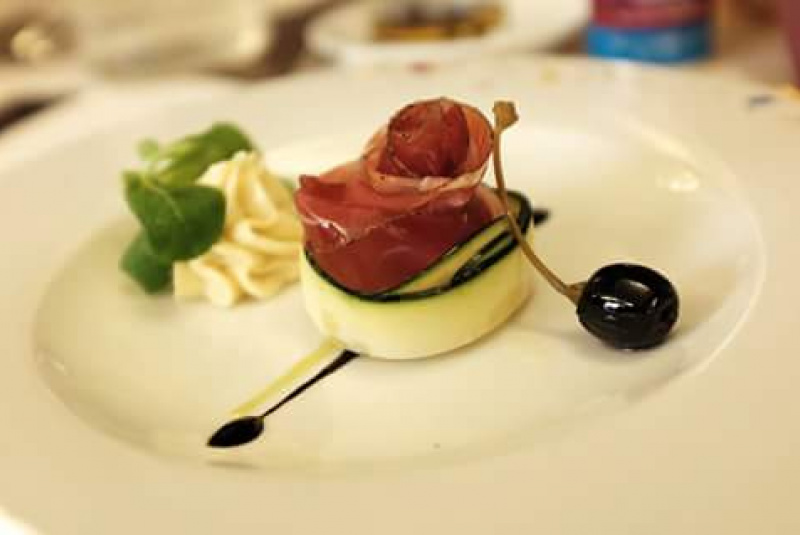 Reštaurácia / Reštaurácia Reštaurácia / Reštaurácia