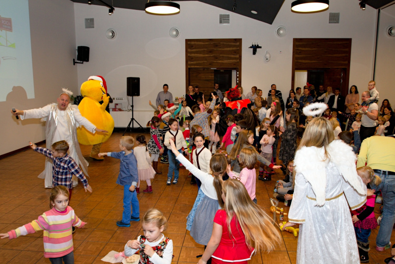 Children party december 2015 with Maša and bear Children party december 2015 with Maša and bear