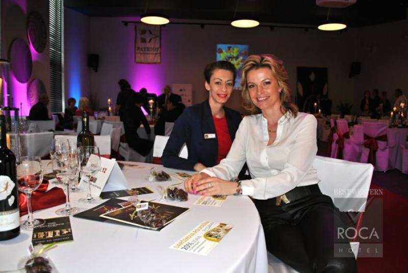 Auction of Modern Art show IZABELA KOMJATI Auction of Modern Art show IZABELA KOMJATI