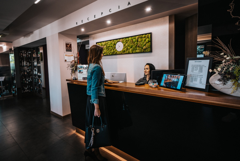 Lobby bar and Reception