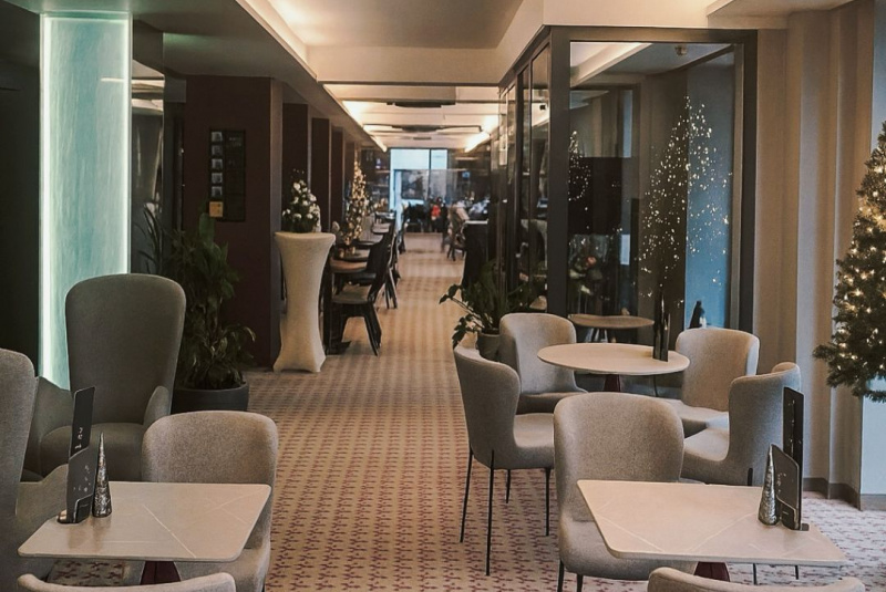 Lobby bar and Reception