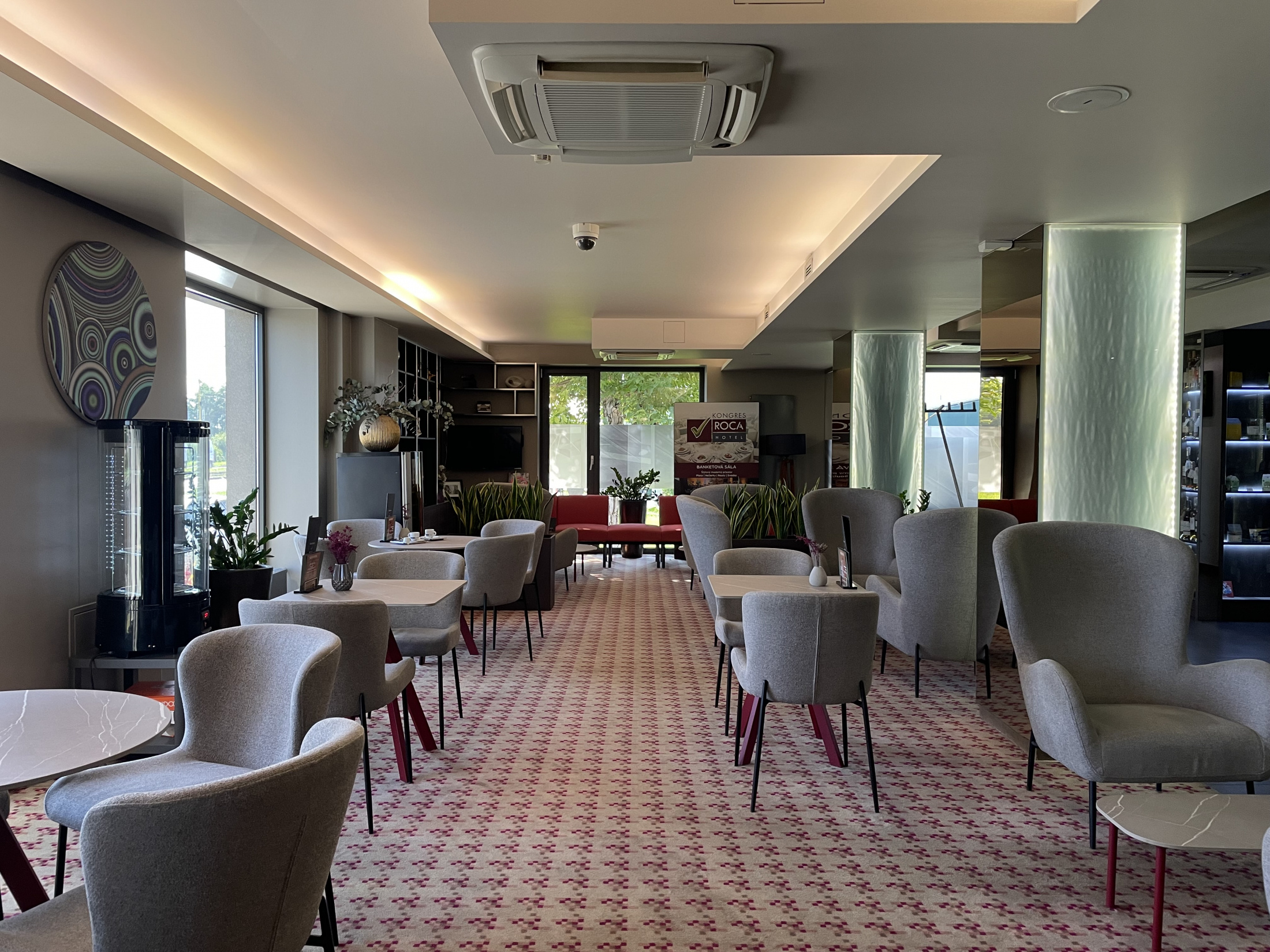 Lobby bar and Reception