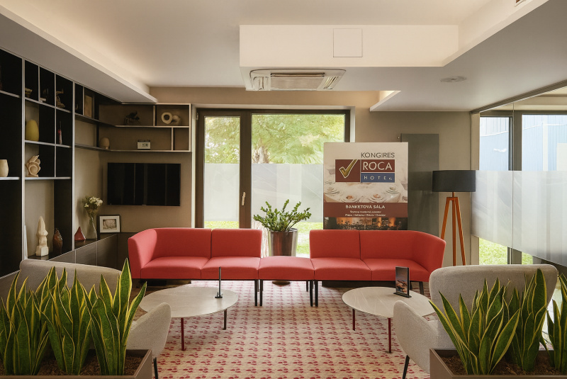 Lobby bar and Reception