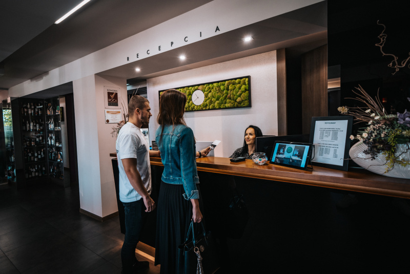 Lobby bar and Reception