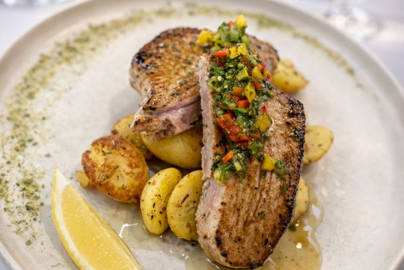 Reštaurácia / Reštaurácia Reštaurácia / Reštaurácia