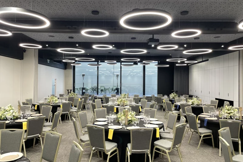 Večierky/Plesy / Večierky a plesy v Kongresovom centre Roca - foto