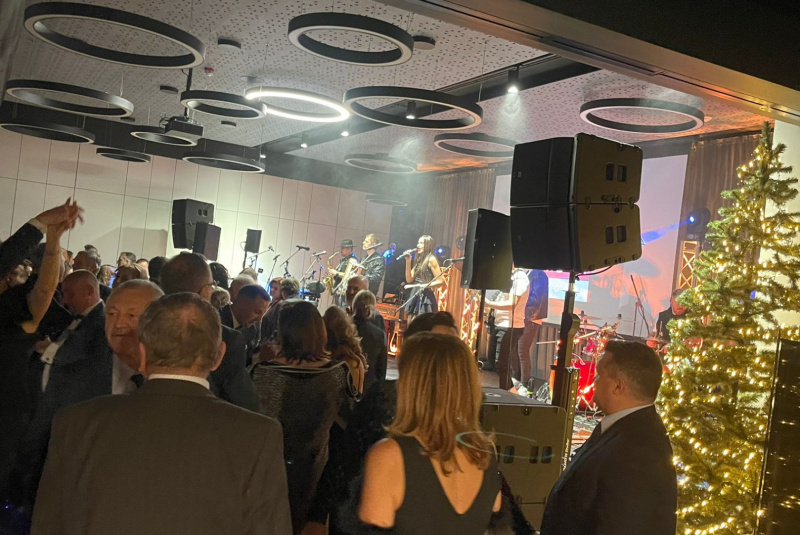 Večierky/Plesy / Večierky a plesy v Kongresovom centre Roca - foto