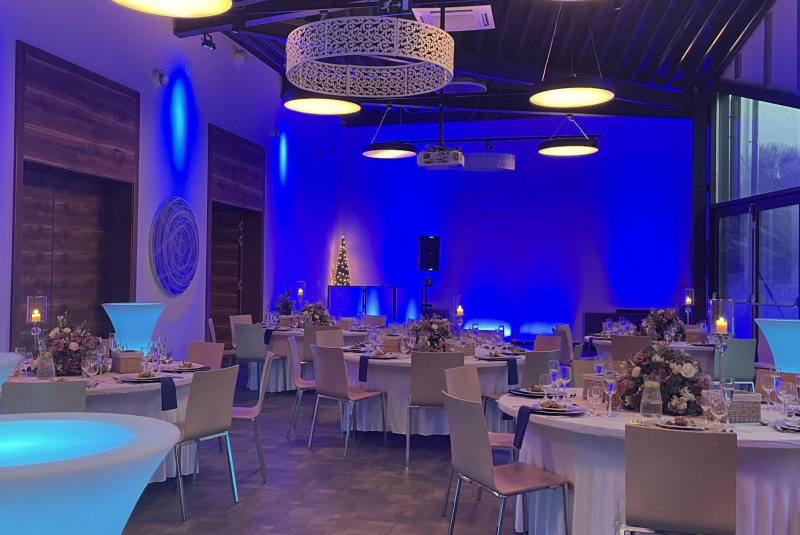 Večierky/plesy / Večierky