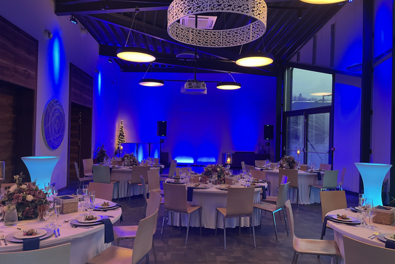 Večierky/plesy / Večierky