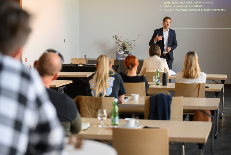 Konferencia / váš event