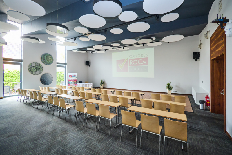 Konferencia / váš event