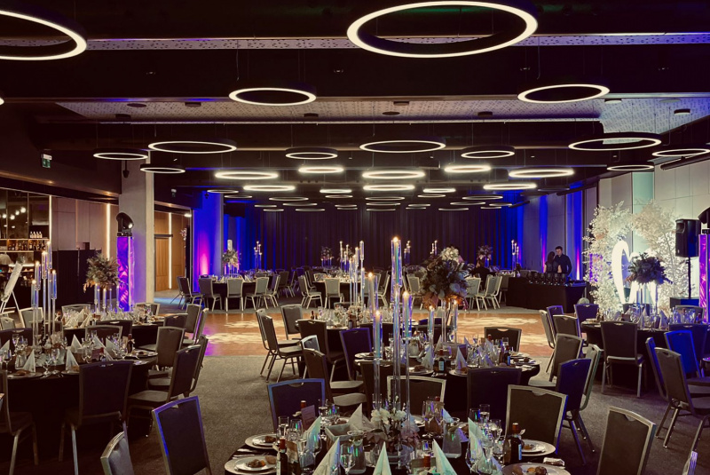 Večierky/Plesy / Večierky a plesy v Kongresovom centre Roca - foto