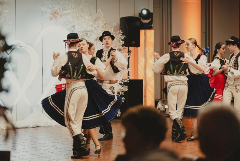 Večierky/Plesy / Večierky a plesy v Kongresovom centre Roca - foto